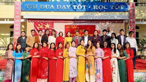 Trường Tiểu học Minh Tiến tổ chức Kỷ niệm 41 năm Ngày Nhà giáo Việt Nam